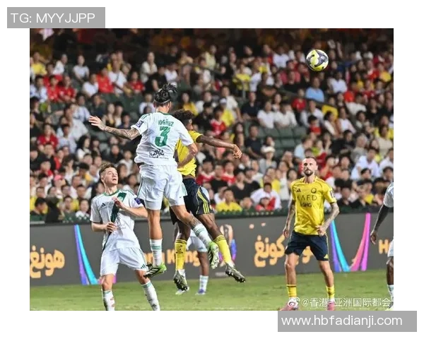足球明星风采全景展示从球场到生活的精彩瞬间 足球明星风采全景展示从球场到生活的精彩瞬间